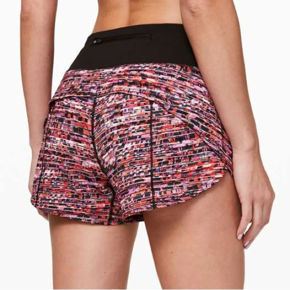 Lululemon | Speed Up Swift Short 4" Flash Pleat Orange Multi/Black W7AVMT 2 Tall - Picture 3 of 16